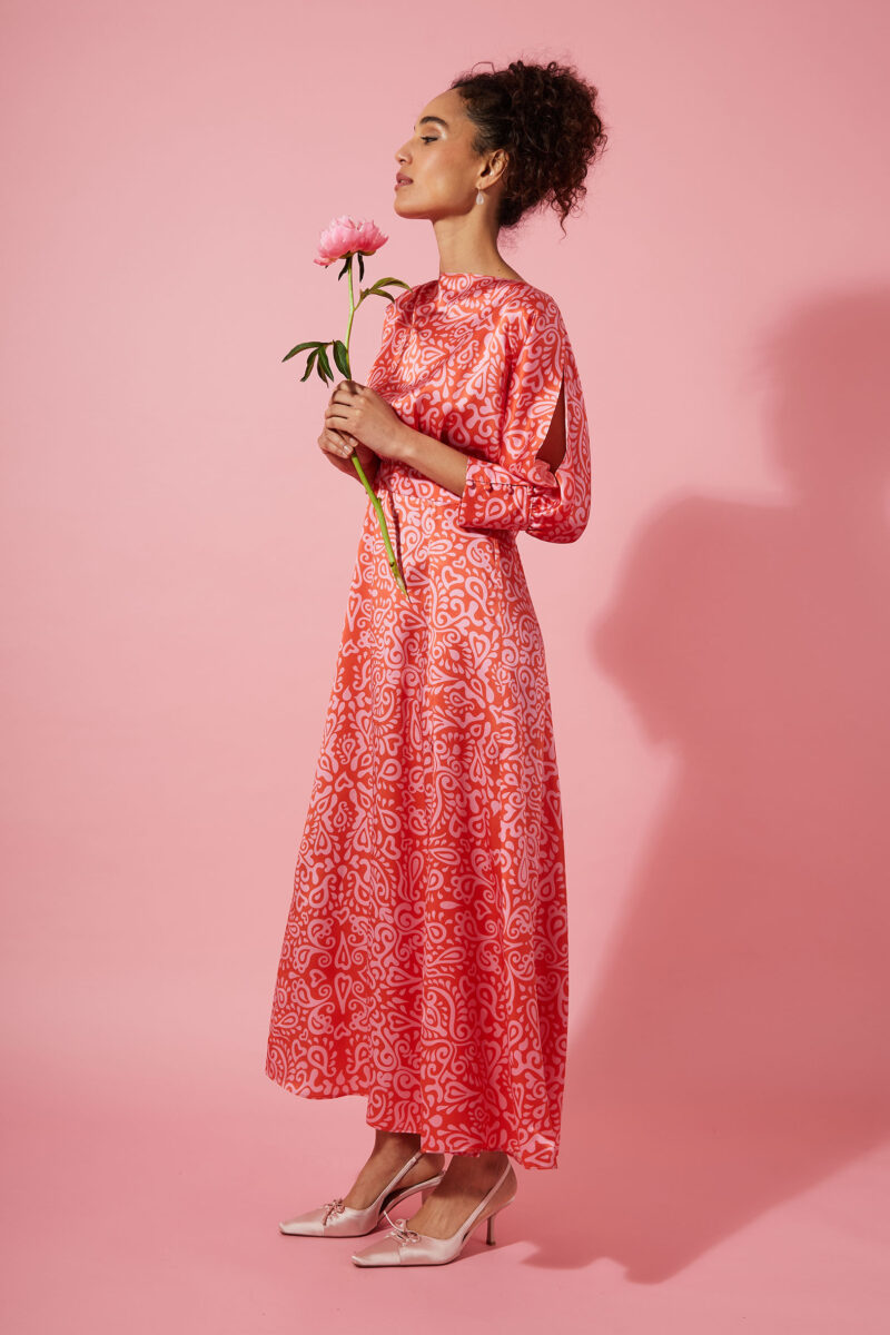 Clarissa Midi Dress in Strawberry Casablanca